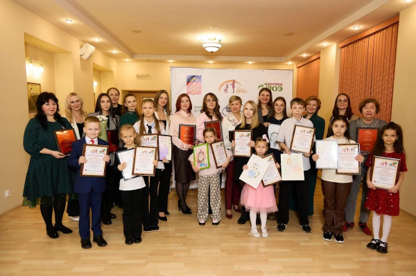 Мурманчане выбрали любимых детских врачей по итогам народного голосования