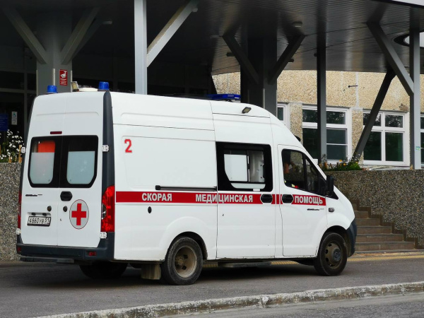 В региональном Минздраве пояснили, когда с простудой стоит обращаться в поликлинику, а когда – вызывать скорую