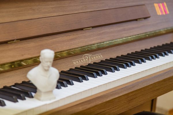 Музыкальная школа имени Волковой в Мурманске отметила 80-летие и готовится к обновлению