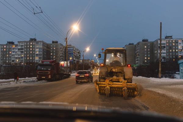 8609 кубометров снега за выходные: как в Мурманске справляются с зимними осадками