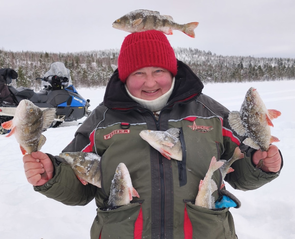 Жительница Североморска выиграла джекпот из окуней