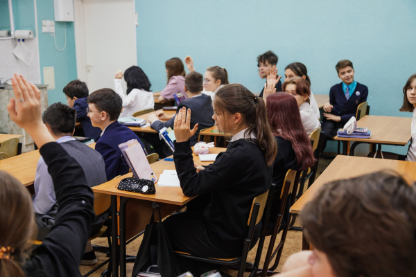 Частные школы становятся популярнее: сколько стоит обучение в Мурманске?