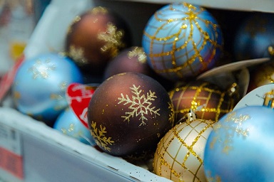 Как выбрать елочные игрушки: рассказывают сотрудники мурманского Роспотребнадзора