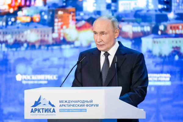 Игорь Морарь поздравил Владимира Путина с днём рождения