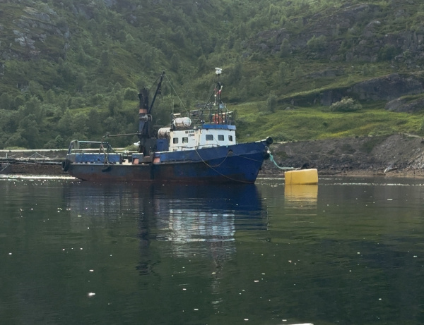 Выход маломерных судов временно ограничат в Териберке и Ура-Губе