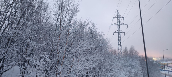Под Мурманском установлена первая опора линии электропередач