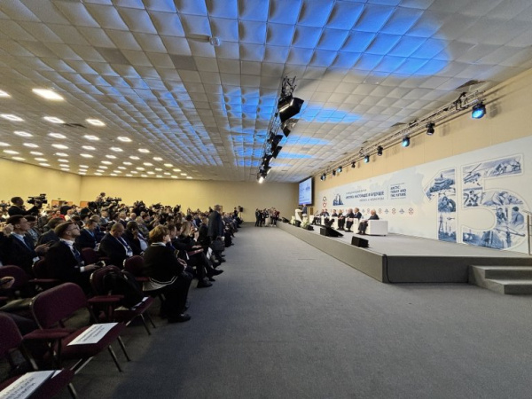 «Нужно 110 триллионов»: эксперты на XV Международном форуме «Арктика: настоящее и будущее»