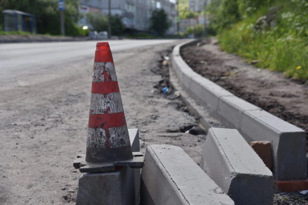 Ремонт улицы Орликовой в Мурманске завершится к 1 сентября