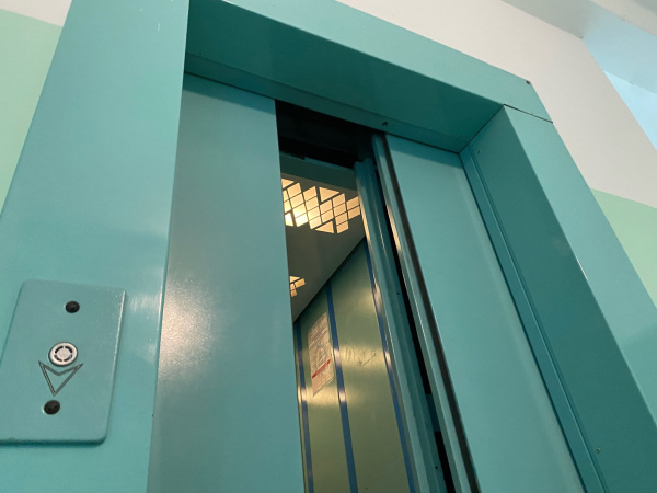 В Мурманской области обновят более 300 лифтов