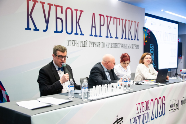 Жители Мурманска провели выходные творчески и спортивно