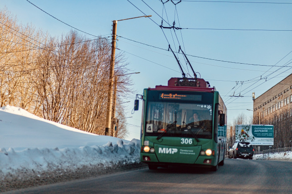Бумажных проездных в Мурманске скоро не будет