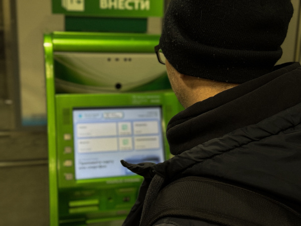 За месяц жители Мурманской области отдали мошенникам 50 миллионов рублей