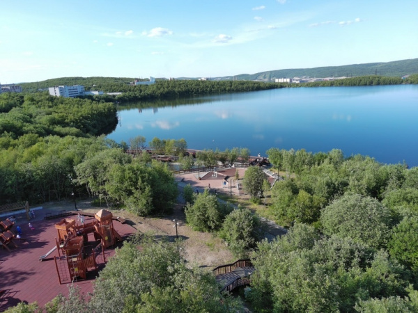 Погоду в Мурманской области определяет циклон, смещающийся на восток