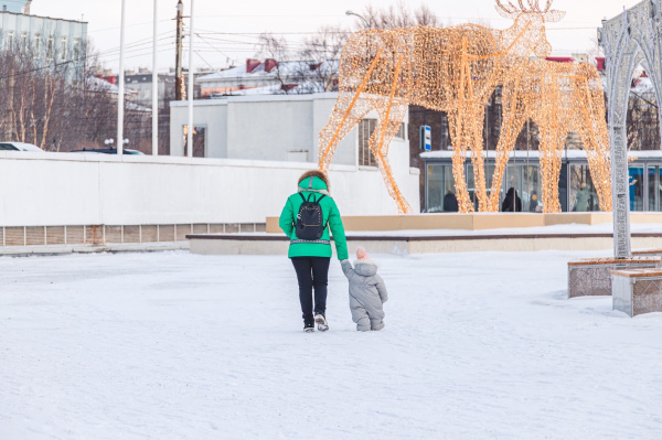 Работа и материнство: какие гарантии получают женщины с детьми 