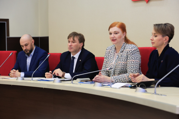 Депутаты приглашают жителей Мурманска на встречи