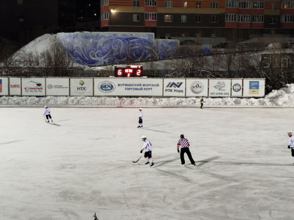 ХК «Мурман» разгромил команду из Кирова со счётом 6:2