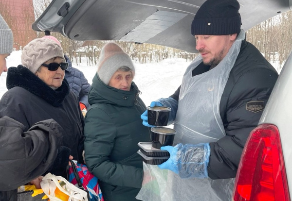 Мурманскому «Доброму миру» подарили миллион, а нуждающихся мурманчан накормили гороховым супом