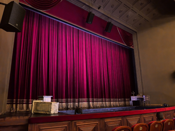 Даниил Крамер в Мурманске: о миссии художника и кризисе культуры