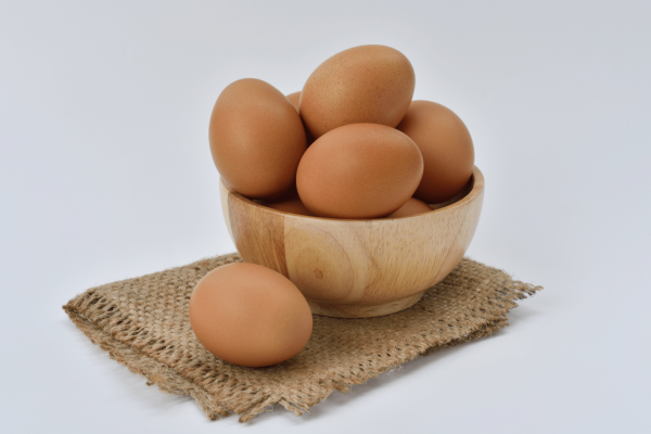 В Мурманской области куриные яйца подорожали до 140,16 руб./десяток