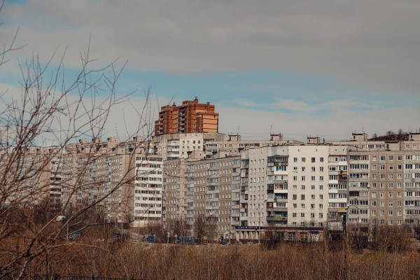 В Мурманске прошли встречи жителей с представителями окружных администраций