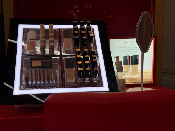 «Курсы, страчателла и косметика»: узнали, из-за чего беднеют жители Мурманска