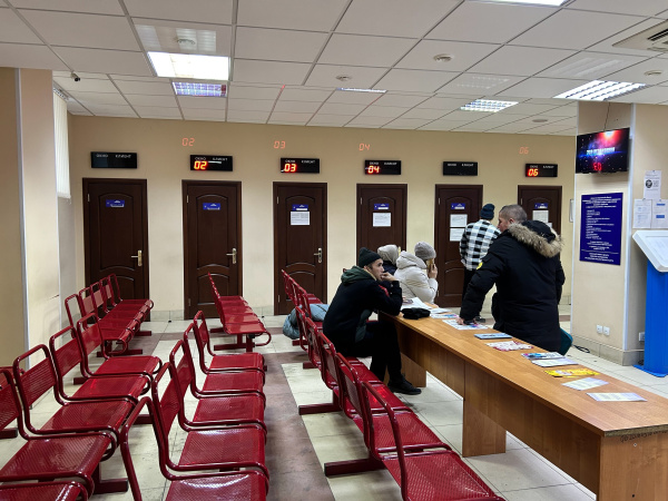 В Заполярье в 2025 году выявили 90 иностранцев, нарушивших миграционные правила