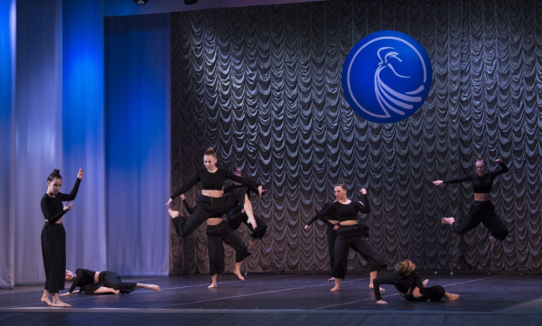 Жителей Мурманска приглашают отметить праздник в компании лучших танцоров России и Турции